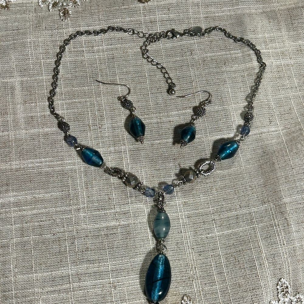 Lia Sophia Blue and Silver Necklace Set